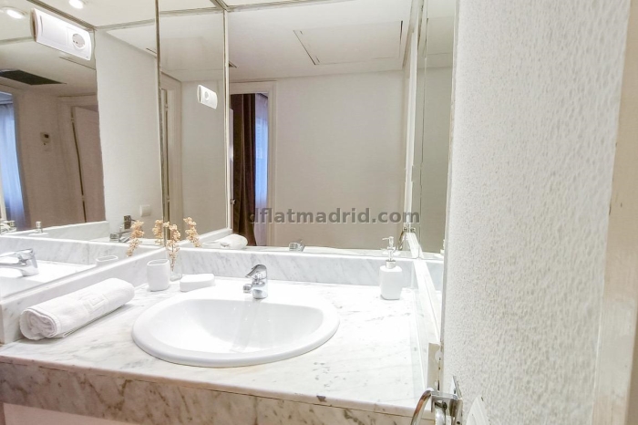 Apartamento Céntrico en Chamberi de 1 Dormitorio #210 en Madrid