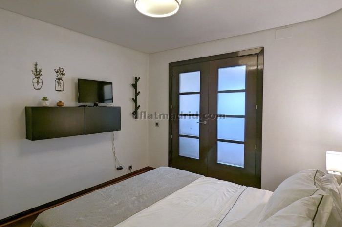 Apartamento exterior cerca de la Castellana con terraza #211 en Madrid