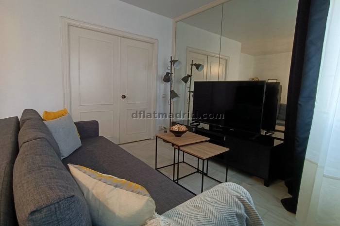 Apartamento Céntrico en Chamberi de 1 Dormitorio con terraza #227 en Madrid