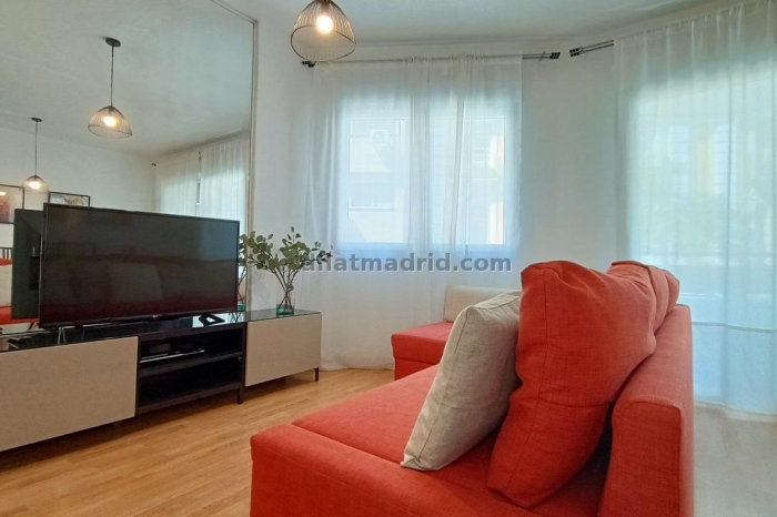 Apartamento Céntrico en Chamberi de 1 Dormitorio con terraza #228 en Madrid