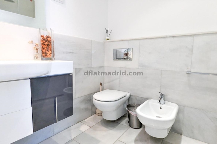 Apartamento Céntrico en Chamberi de 1 Dormitorio #235 en Madrid