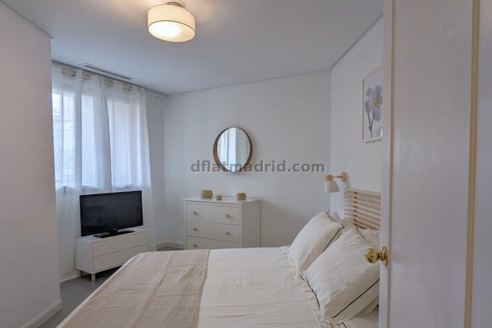 Apartamento Céntrico en Chamberi de 1 Dormitorio con terraza #236 en Madrid