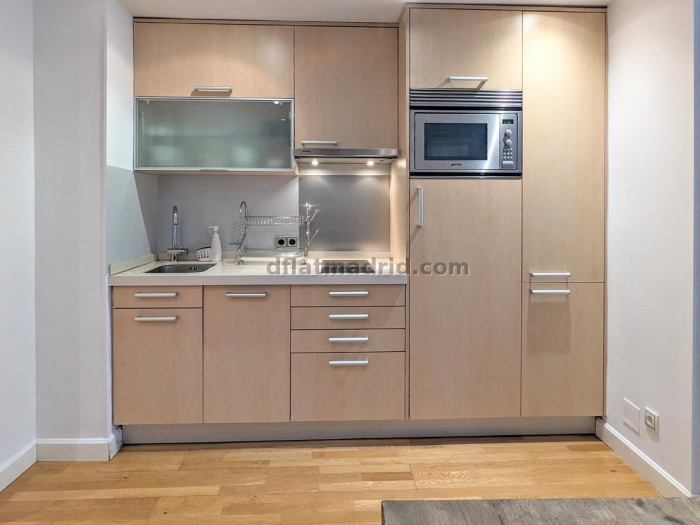 Apartamento Céntrico en Chamberi de 1 Dormitorio #237 en Madrid