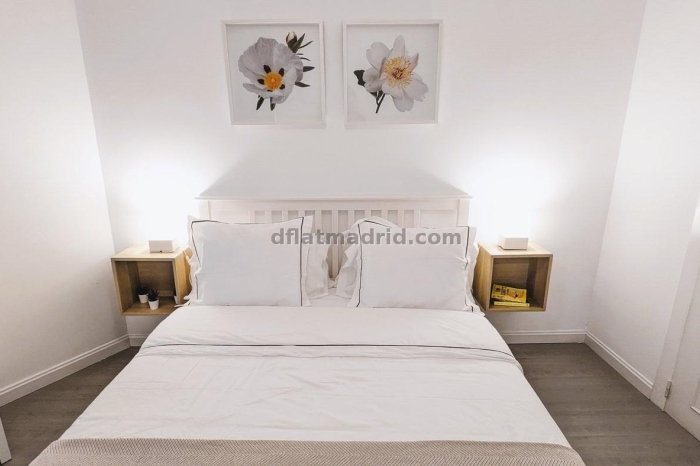 Apartamento Céntrico en Chamberi de 1 Dormitorio con terraza #238 en Madrid