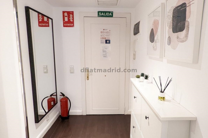 Central Apartment in Chamberi of 1 Bedroom with terrace #238 in Madrid