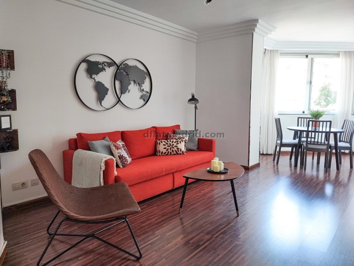 Apartamento Céntrico en Chamberi de 1 Dormitorio #262 en Madrid