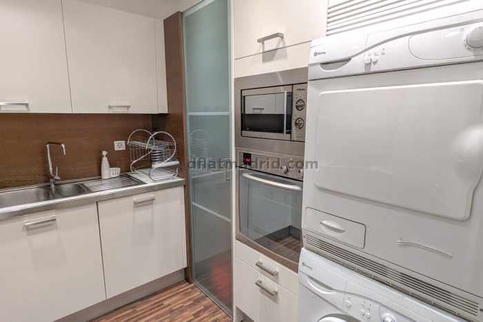 Apartamento Céntrico en Chamberi de 1 Dormitorio #292 en Madrid