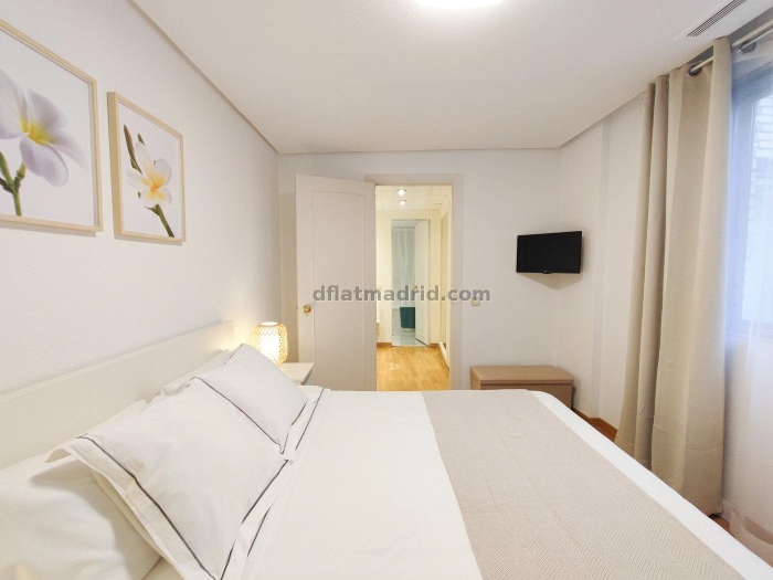 Apartamento Céntrico en Chamberi de 1 Dormitorio con terraza #483 en Madrid