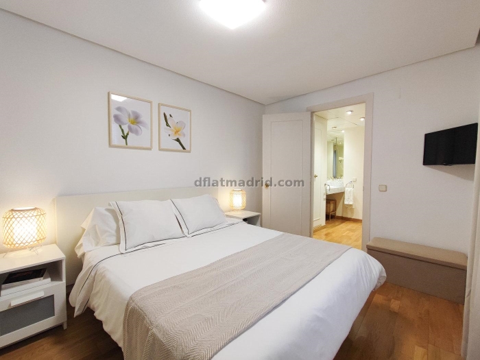 Apartamento Céntrico en Chamberi de 1 Dormitorio con terraza #483 en Madrid