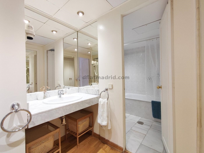 Apartamento interior en Chamberí con terraza #483 en Madrid