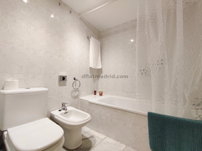 Apartamento Céntrico en Chamberi de 1 Dormitorio con terraza #483 en Madrid