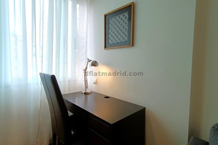 Apartamento exterior cerca de Serrano en area exclusiva #574 en Madrid