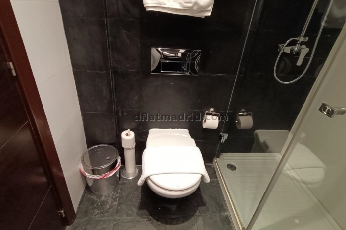 Apartamento exterior cerca de Serrano en area exclusiva #574 en Madrid
