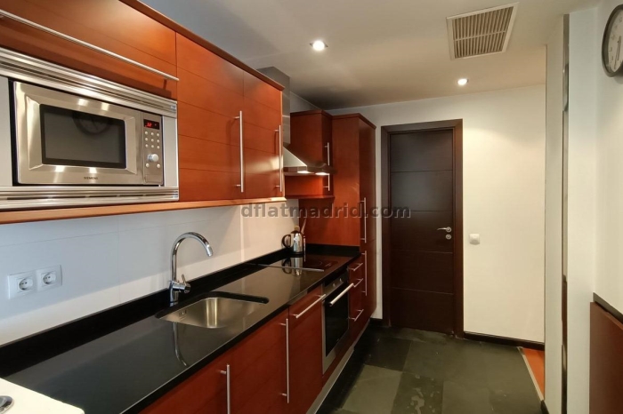 Apartamento exterior cerca de Serrano en area exclusiva #574 en Madrid