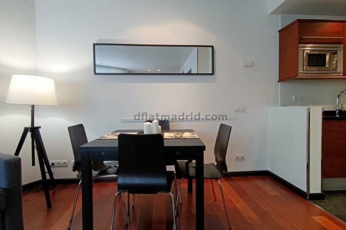 Apartamento Céntrico en Chamberi de 1 Dormitorio #574 en Madrid