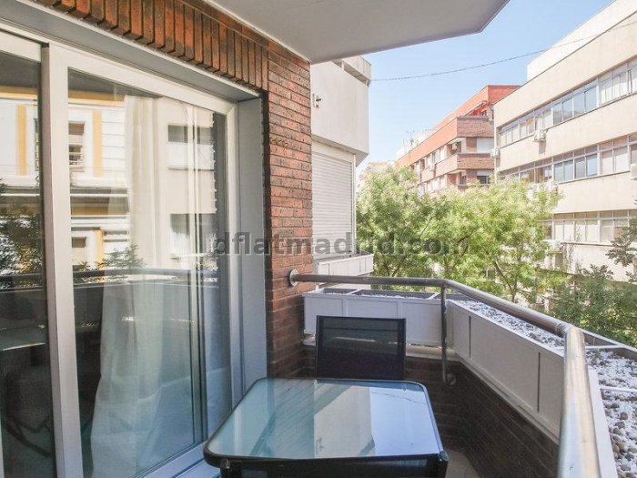 Apartamento Céntrico en Chamberi de 1 Dormitorio #1650 en Madrid