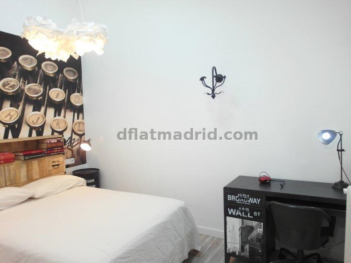 Quiet Apartment in Centro of 2 Bedrooms #1639 in Madrid