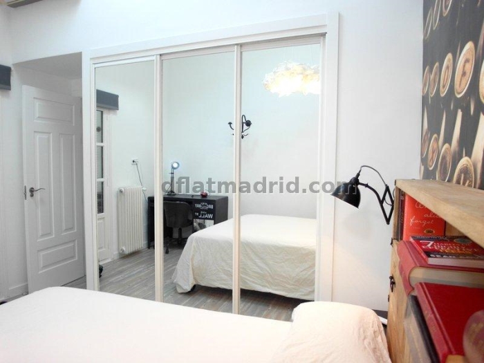 Apartamento Tranquilo en Centro de 2 Dormitorios #1639 en Madrid