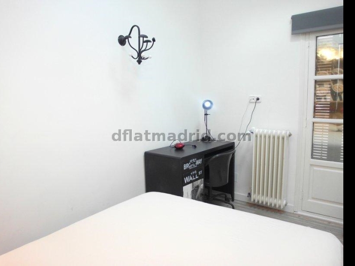 Apartamento Tranquilo en Centro de 2 Dormitorios #1639 en Madrid