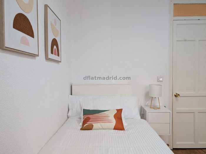 Amplio Apartamento en Salamanca de 3 Dormitorios #123 en Madrid