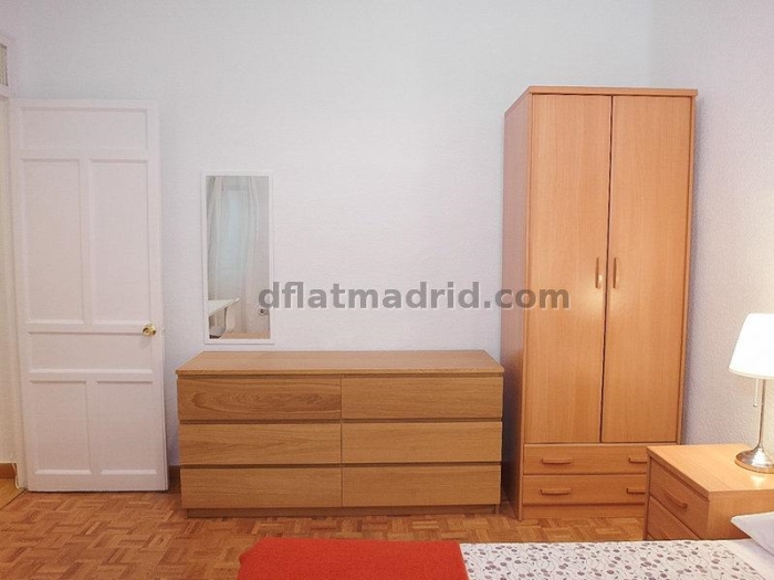 Spacious 3 Bedroom Apartment in Salamanca #123 in Madrid