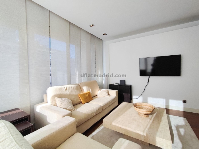 Apartamento Luminoso en Chamartin de 2 Dormitorios #225 en Madrid