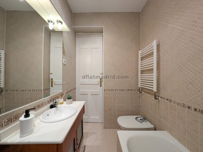 Central Apartment in Salamanca of 2 Bedrooms #326 in Madrid