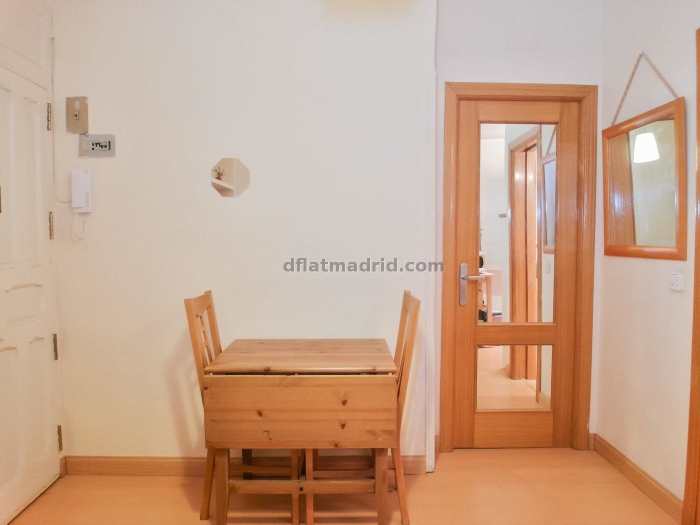 Apartamento Tranquilo en Moncloa de 1 Dormitorio #404 en Madrid