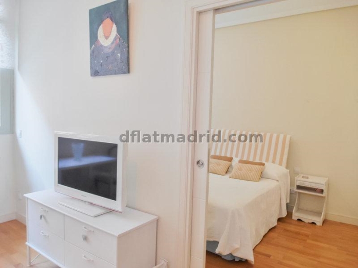 Apartamento Tranquilo en Chamartin de 1 Dormitorio #558 en Madrid