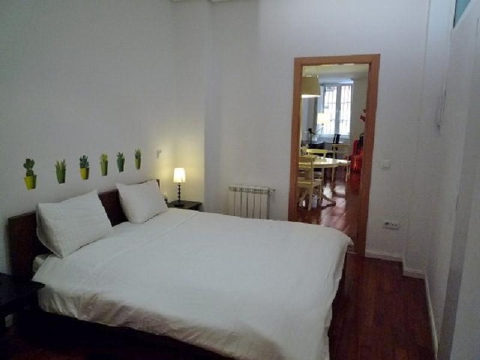 Apartamento Tranquilo en Centro de 1 Dormitorio #603 en Madrid