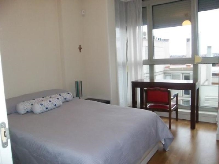 Apartamento Tranquilo en Chamartin de 1 Dormitorio con terraza #743 en Madrid