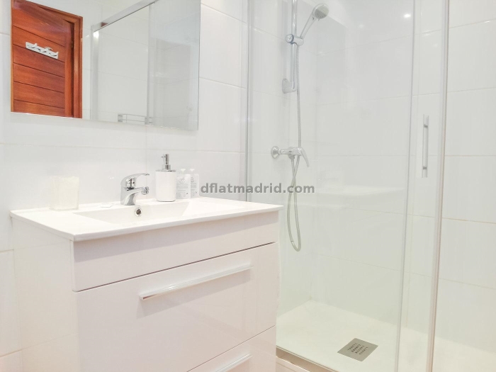 Apartamento exterior en Goya de 1 Dormitorio #746 en Madrid