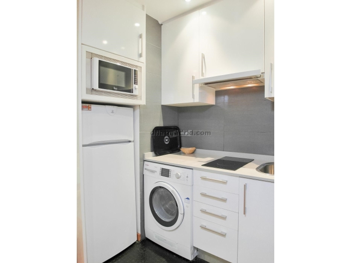 Apartamento exterior en Goya de 1 Dormitorio #746 en Madrid