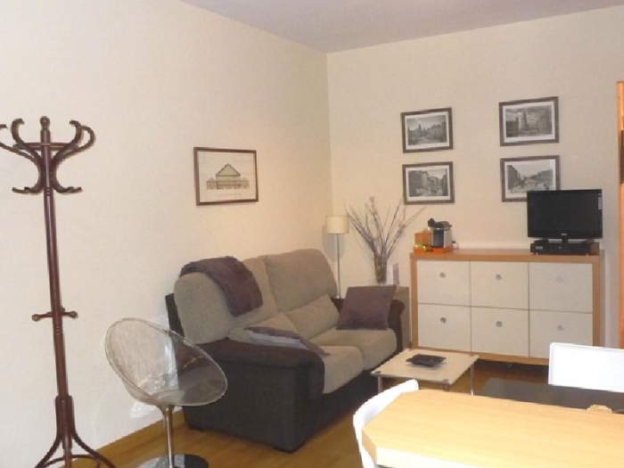 Apartamento en Centro de 2 Dormitorios #749 en Madrid