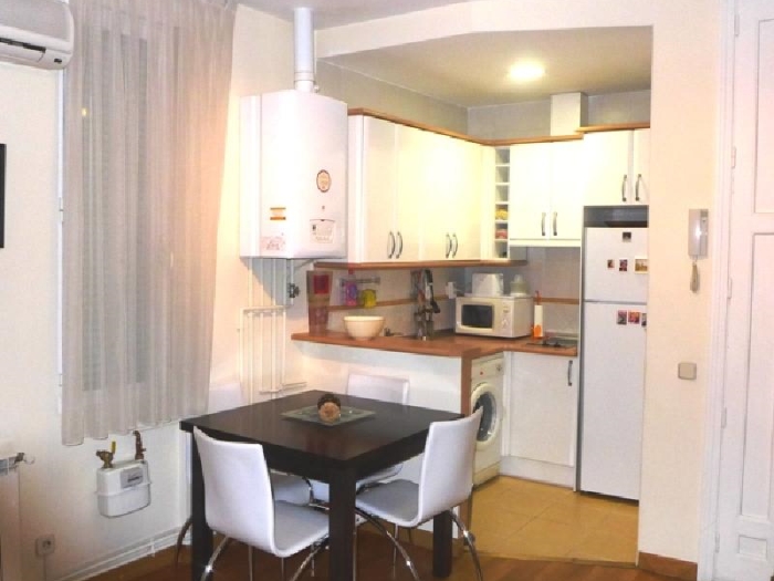 Apartment in Centro of 2 Bedrooms #749 in Madrid