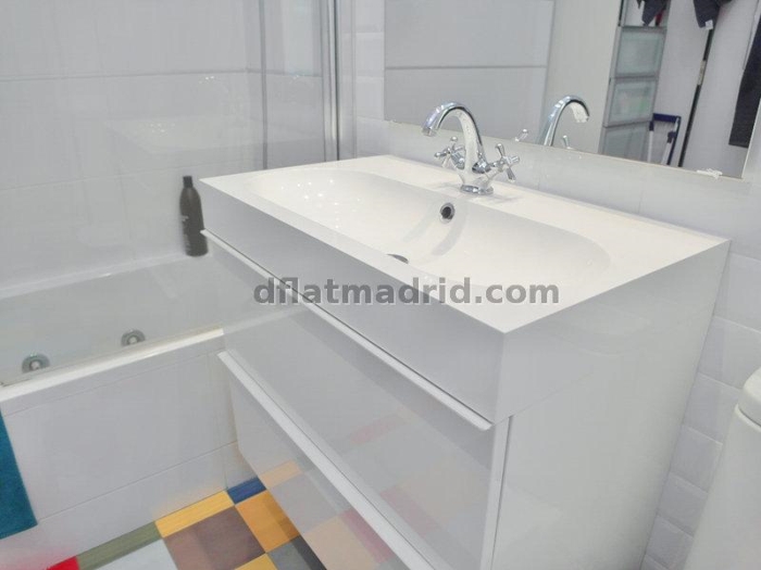 Apartamento Céntrico en Salamanca de 2 Dormitorios #811 en Madrid