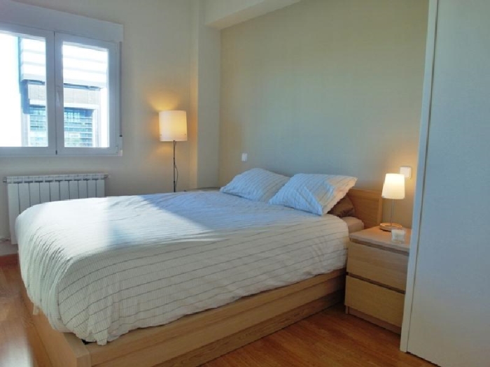Apartamento Amplio en Chamartin de 2 Dormitorios #919 en Madrid