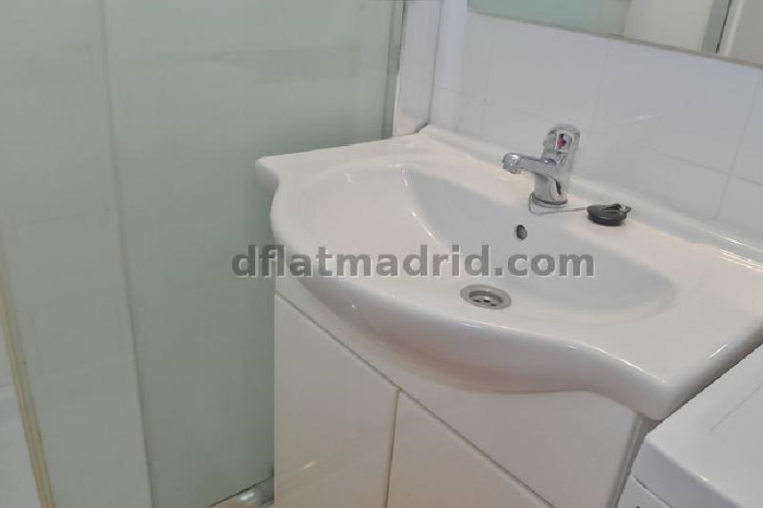 Apartamento Céntrico en Salamanca de 1 Dormitorio #933 en Madrid