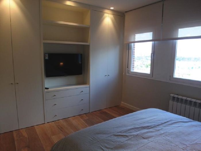 Apartamento Amplio en Chamartin de 1 Dormitorio #946 en Madrid
