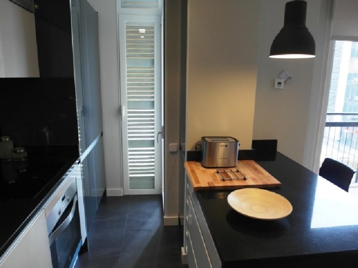 Apartamento Amplio en Chamartin de 1 Dormitorio #946 en Madrid