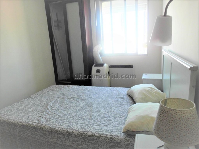 Apartamento Amplio en Tetuan de 2 Dormitorios #977 en Madrid