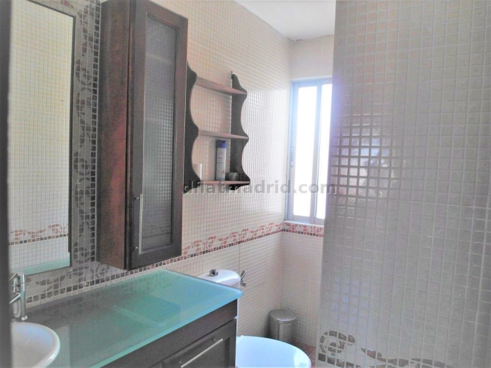 Spacious Apartment in Tetuan of 2 Bedrooms #977 in Madrid