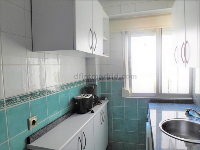 Apartamento Amplio en Tetuan de 2 Dormitorios #977 en Madrid