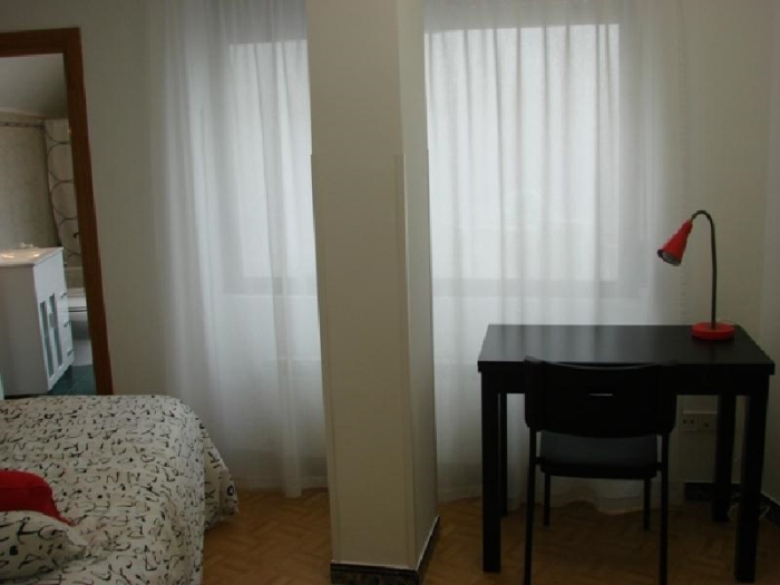 Apartamento Céntrico en Salamanca de 1 Dormitorio con terraza #982 en Madrid