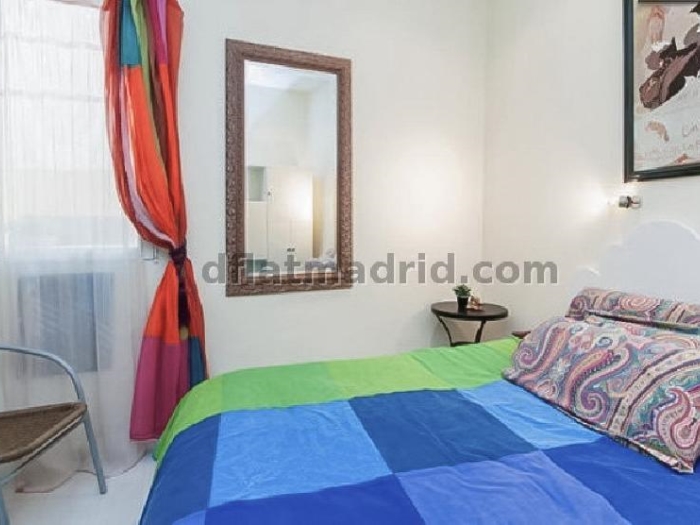 Apartamento Tranquilo en Centro de 1 Dormitorio #1112 en Madrid