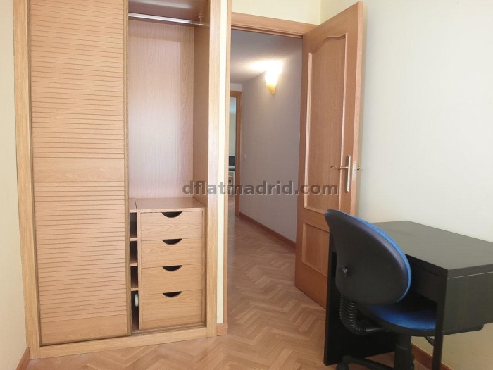 Spacious Apartment in Centro of 3 Bedrooms #1189 in Madrid