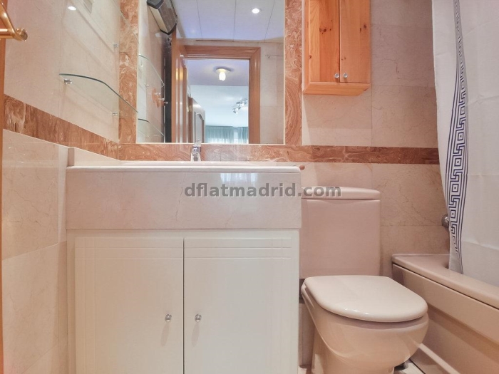 Spacious Apartment in Centro of 3 Bedrooms #1189 in Madrid