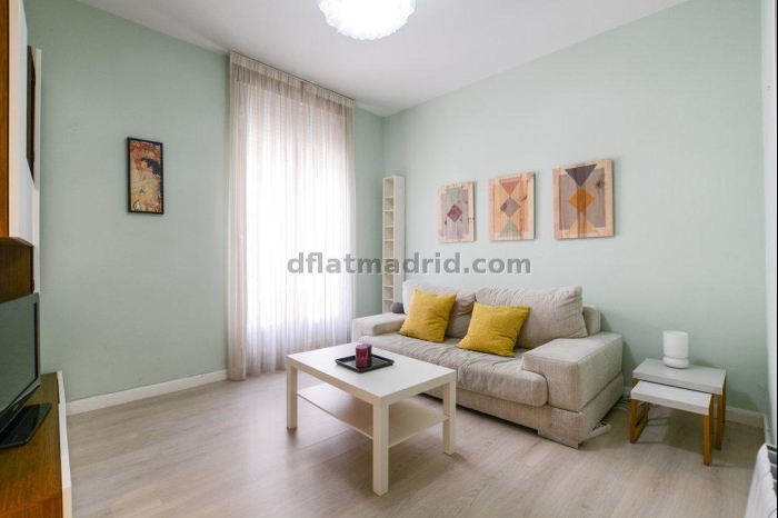 Apartamento en Tetuan de 2 Dormitorios con terraza #1209 en Madrid