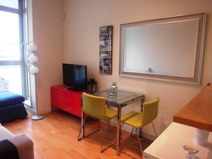 Apartamento Tranquilo en Chamartin de 1 Dormitorio #1242 en Madrid