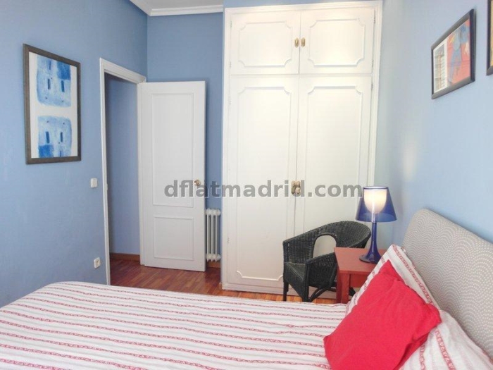 Apartamento Amplio en Centro de 2 Dormitorios #1409 en Madrid